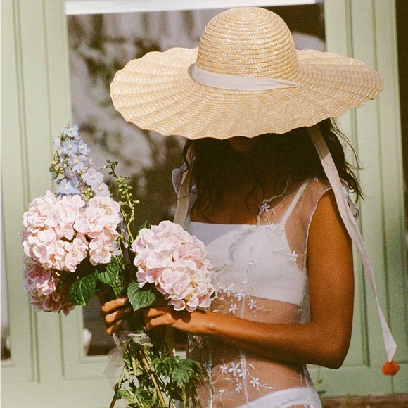 NWT LOC Scalloped Dolce Hat (S) - Picture 4 of 8